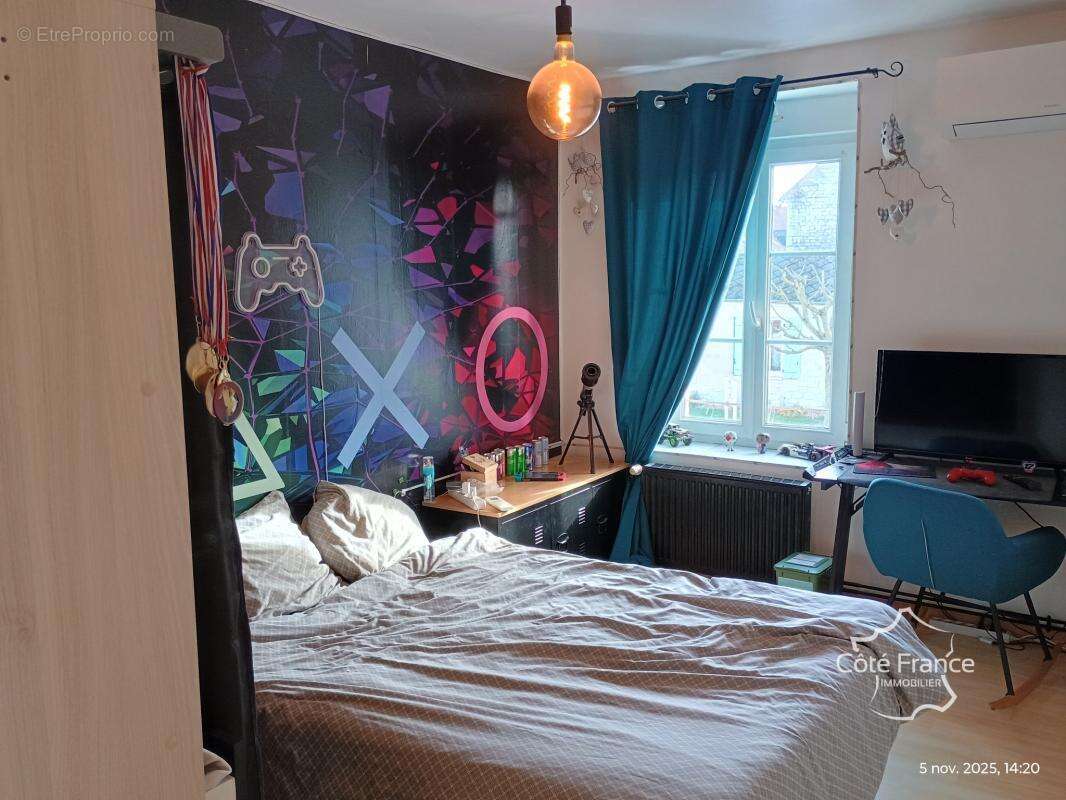 Maison à MONTIGNY-LE-FRANC