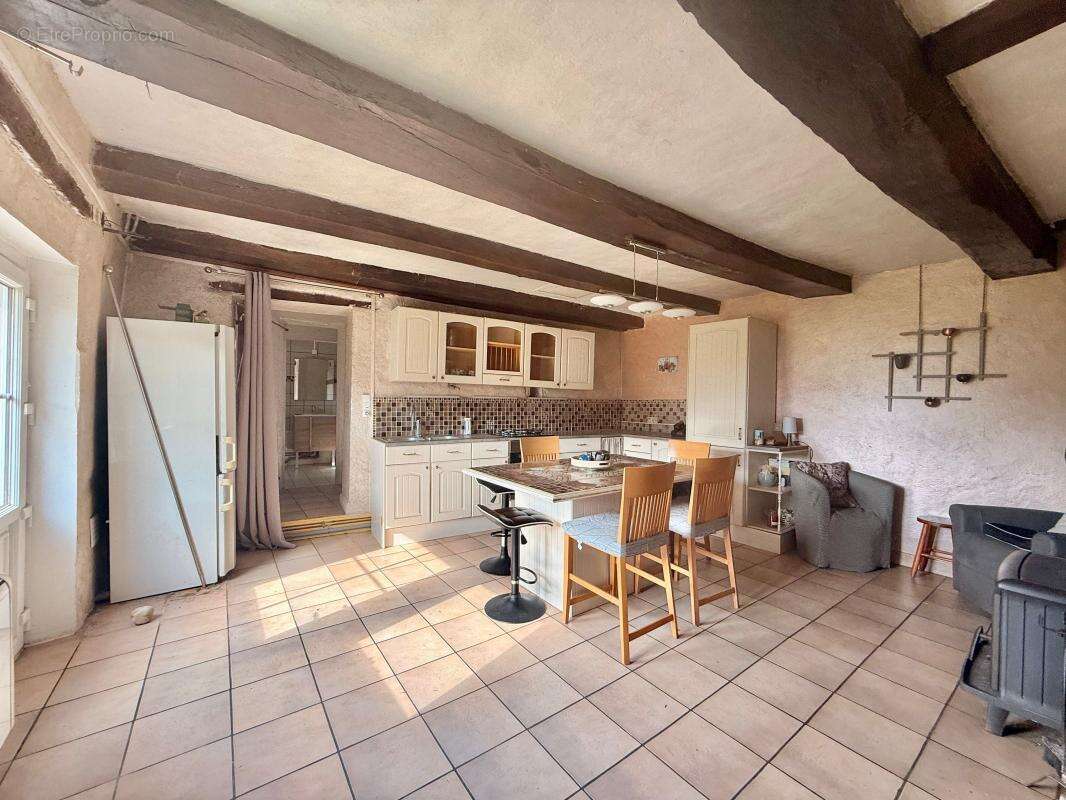 Maison à FLAGEY-LES-AUXONNE