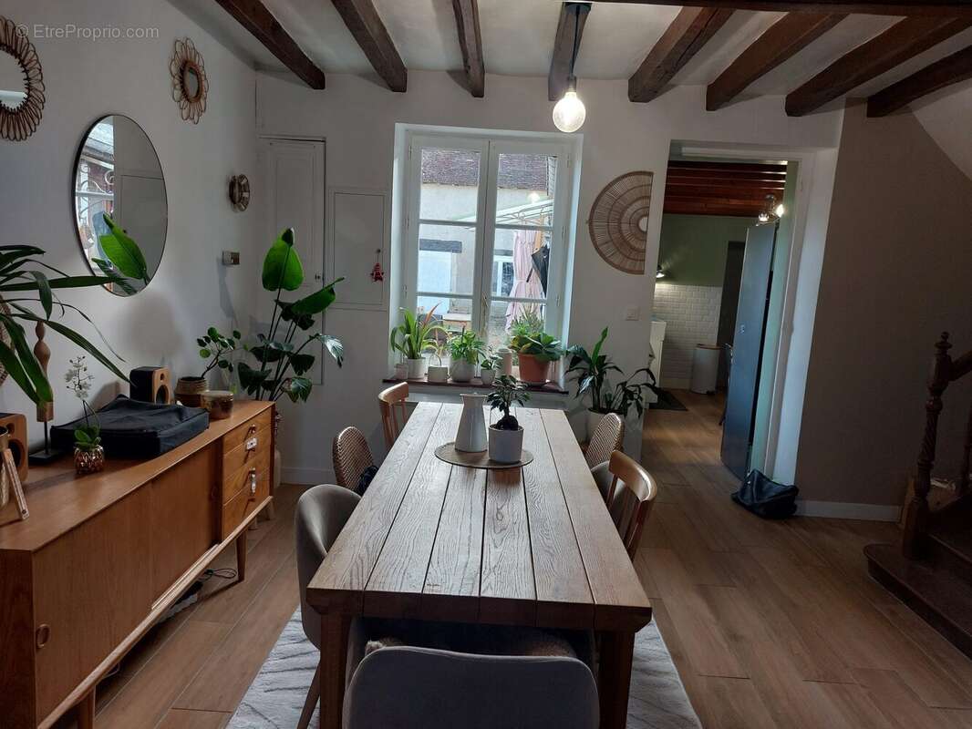 Maison à SAINTE-CATHERINE-DE-FIERBOIS