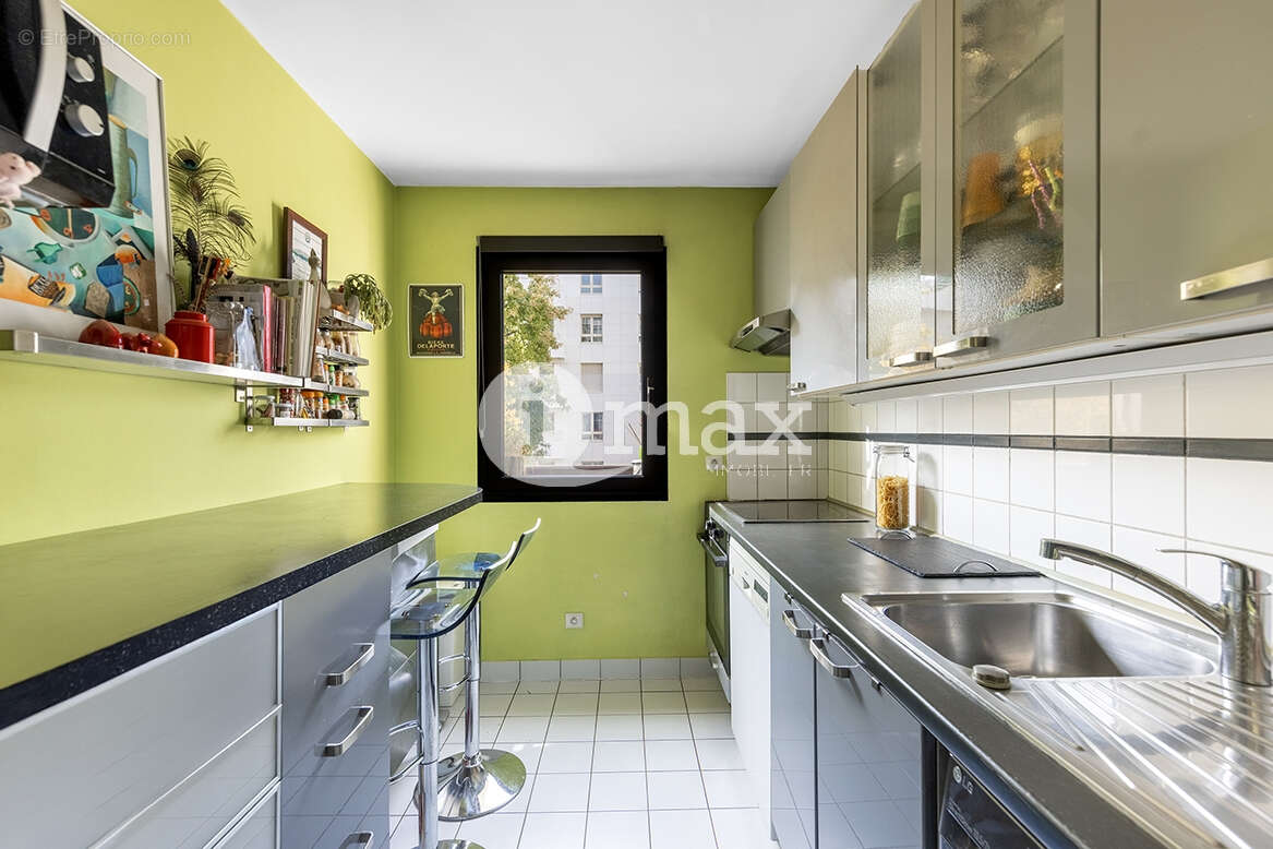 Appartement à LEVALLOIS-PERRET