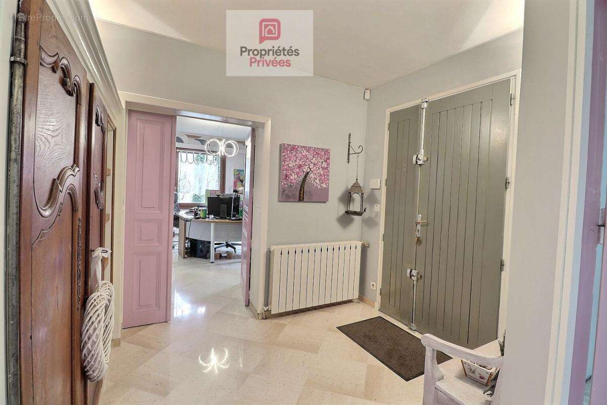 Maison à AIGREFEUILLE-D'AUNIS