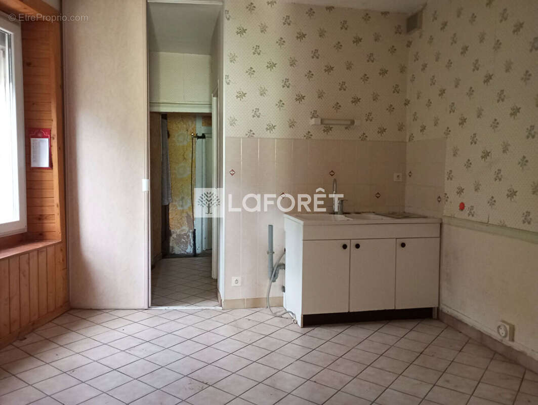 Maison à SALINS-LES-BAINS