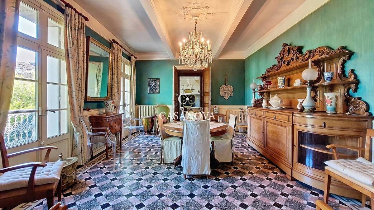 Maison à PEZENAS