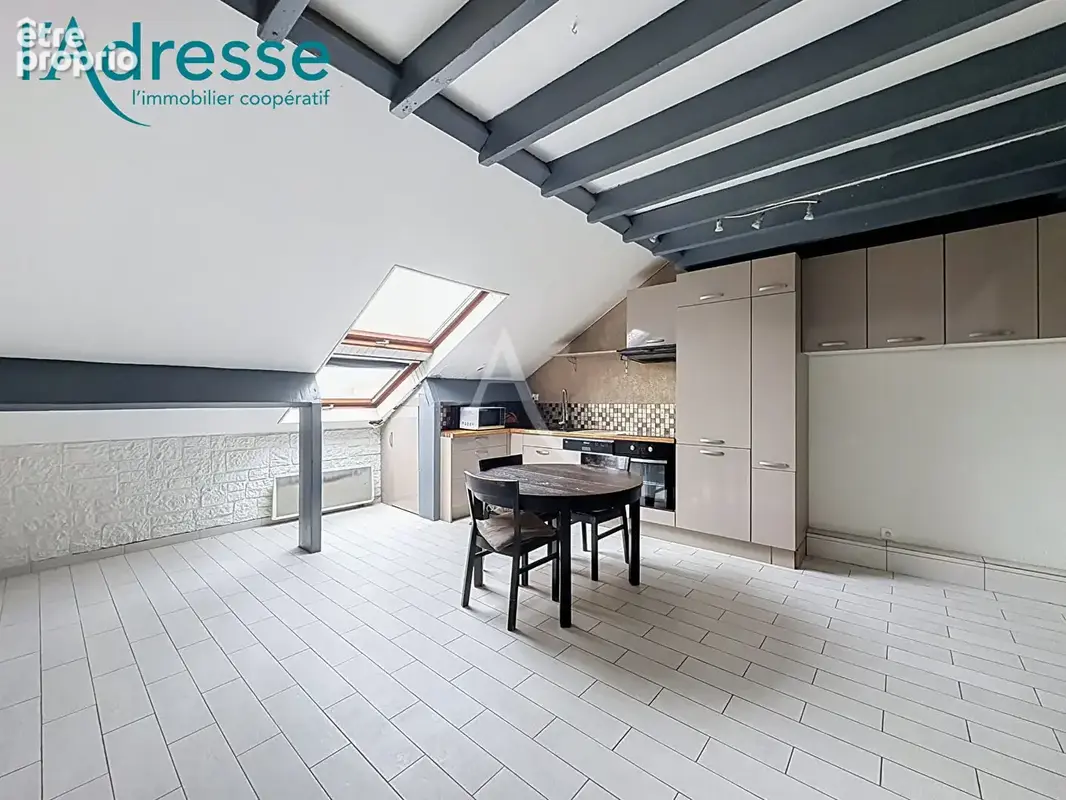 Appartement Noisy Le Grand 3 pièce(s) 64.90 m2 surface Carrez 42.62 m² - photo 2
