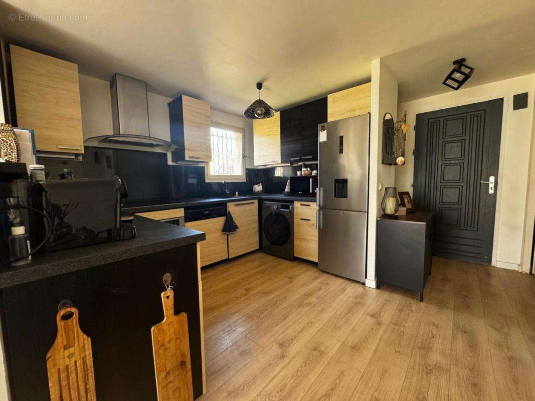 Appartement à PLAN-DE-CUQUES