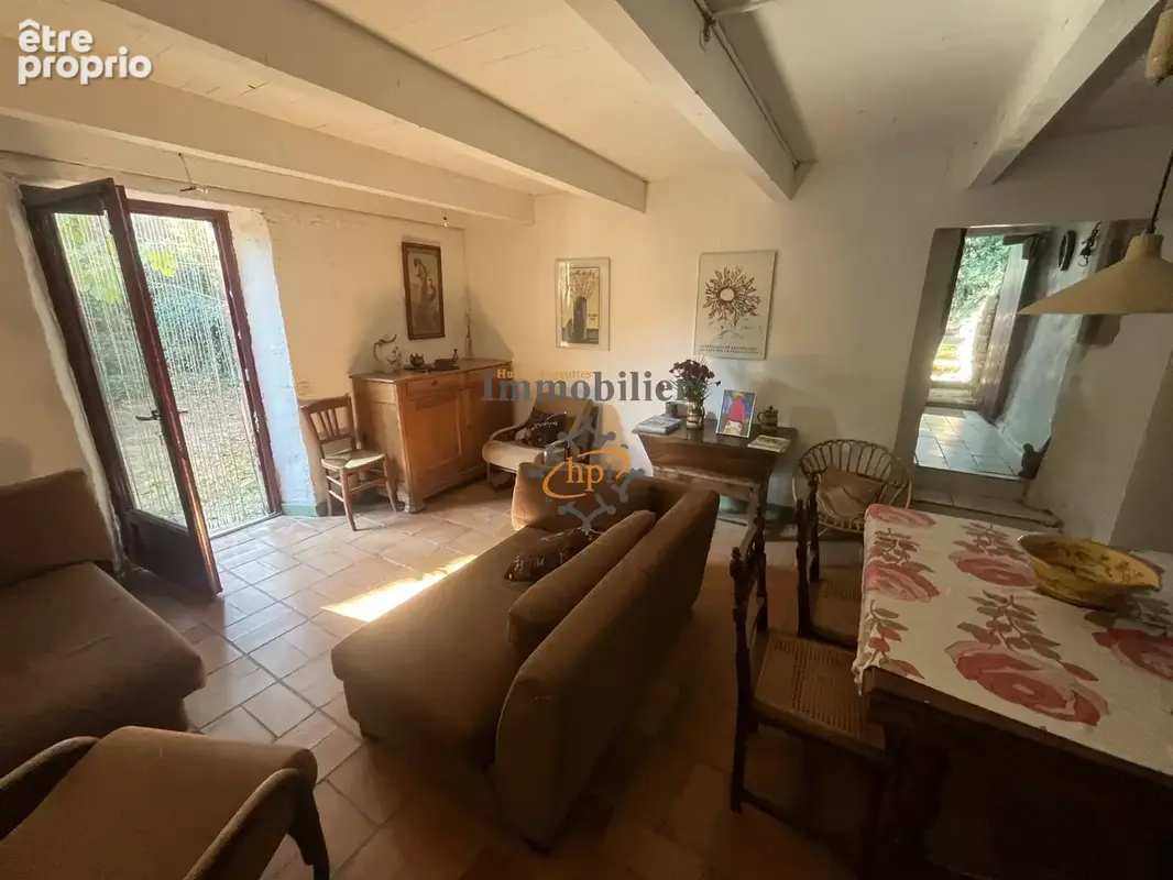 Vente maison de village de caractère avec jardin arboré - photo 6