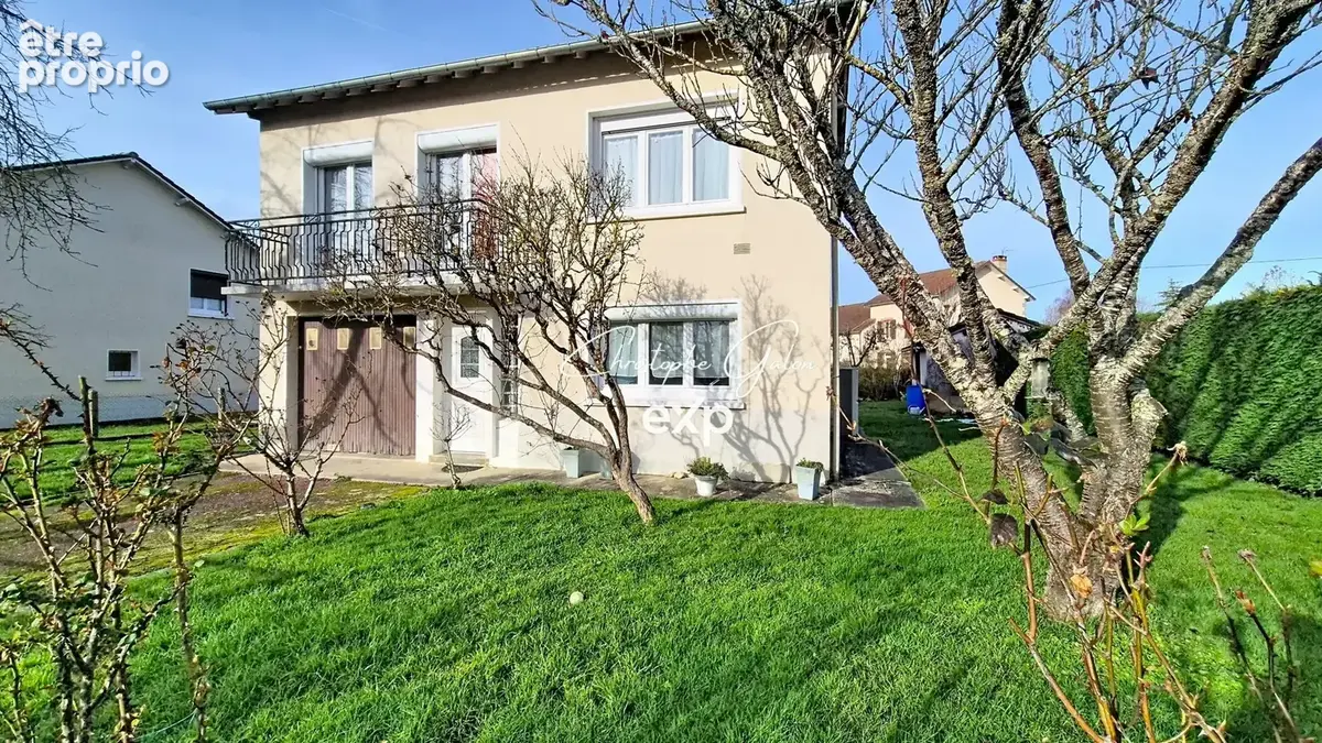 Maison à PEYRAT-DE-BELLAC