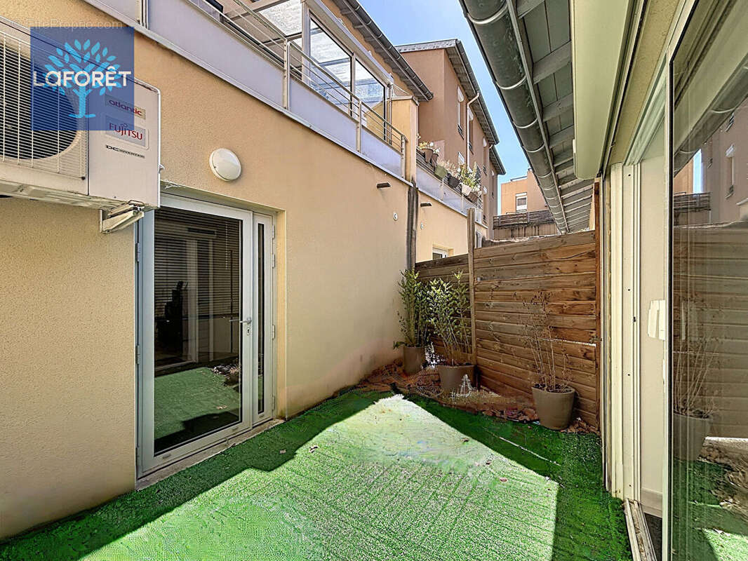À vendre - Local commercial de 81 m² - Chaponost - photo 5
