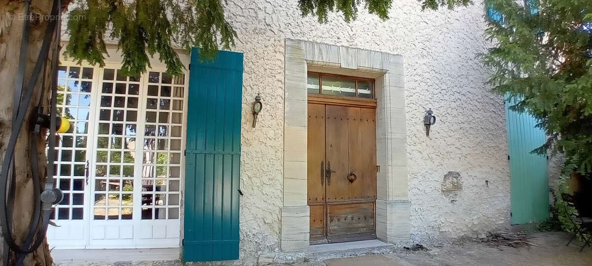 Maison de charme avec piscine chauffée et vue sur le Mont Ventoux — Mormoiron - photo 2