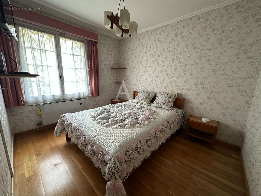 Maison à SAINT-PIERRE-DES-CORPS