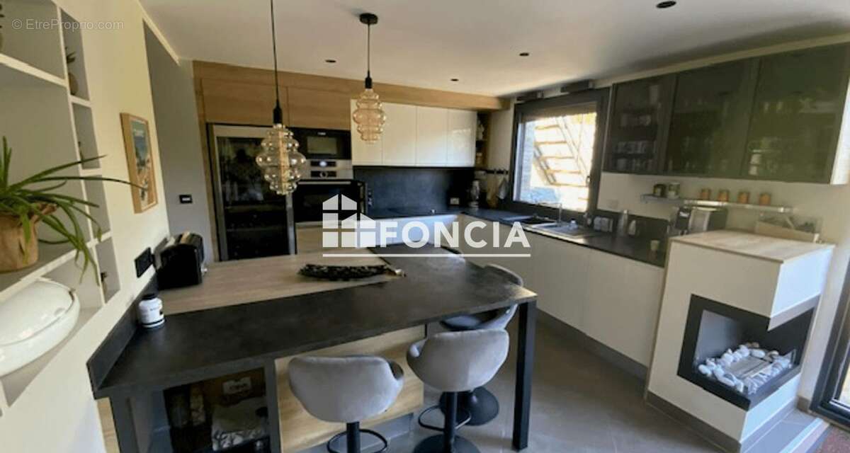 Maison à SOISY-SOUS-MONTMORENCY