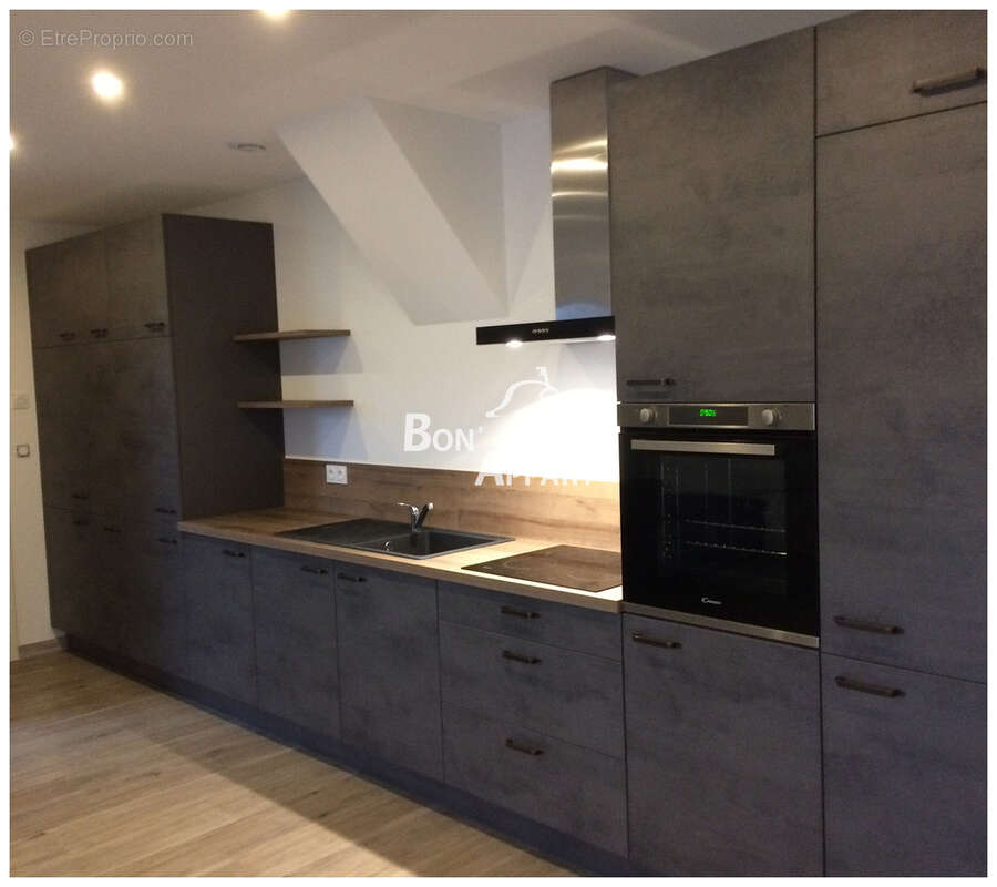 Appartement à LEXY