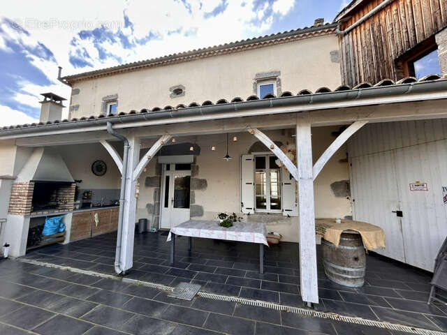 Maison à CASTELJALOUX