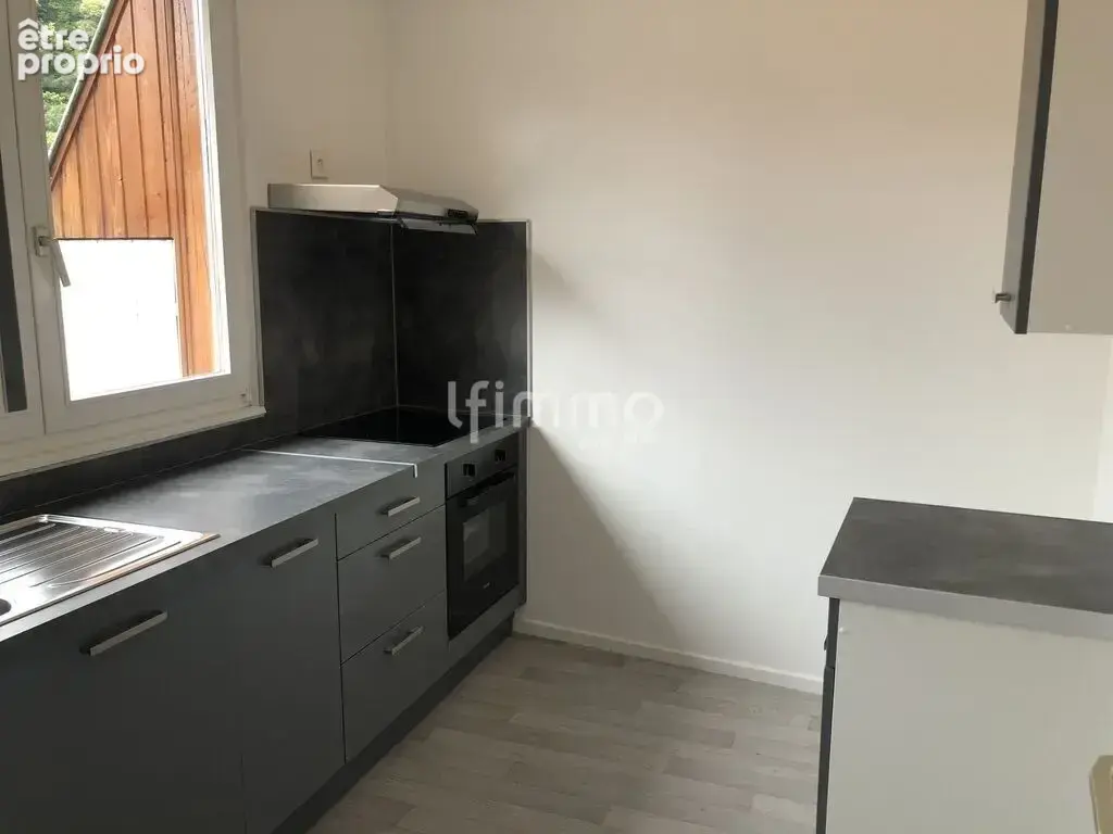 Immeuble vide 3 appartements et 1 commerce - photo 19