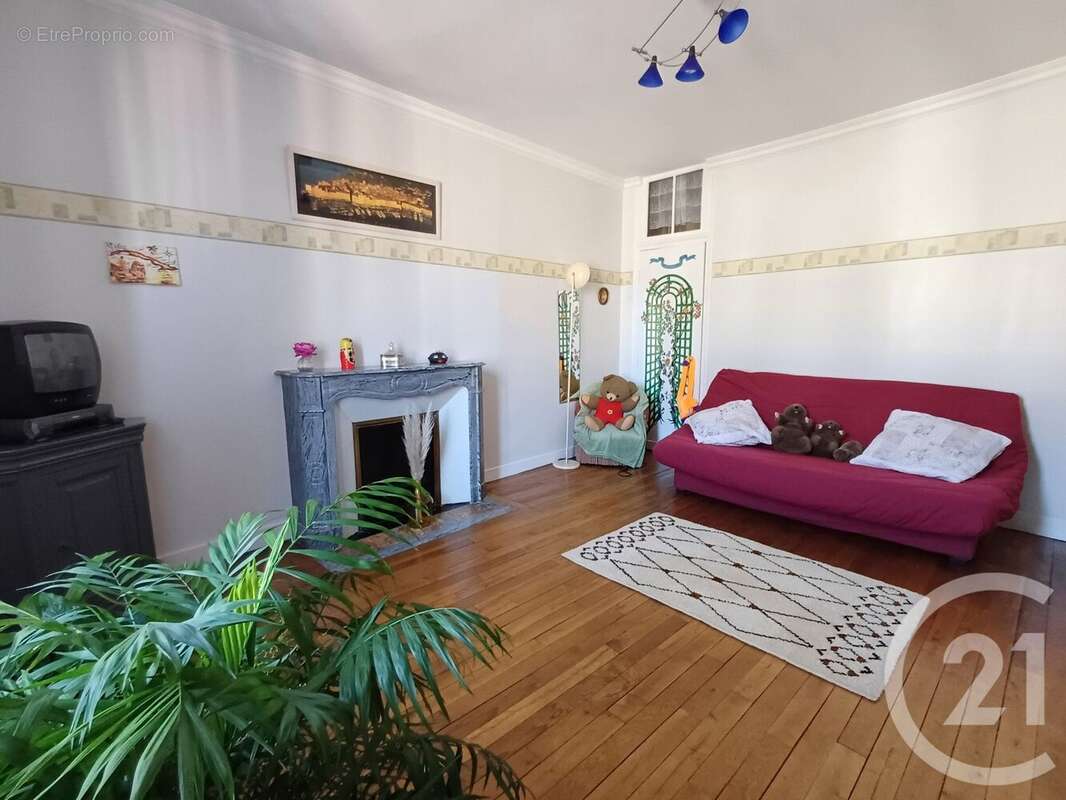 Maison à CLOYES-SUR-LE-LOIR