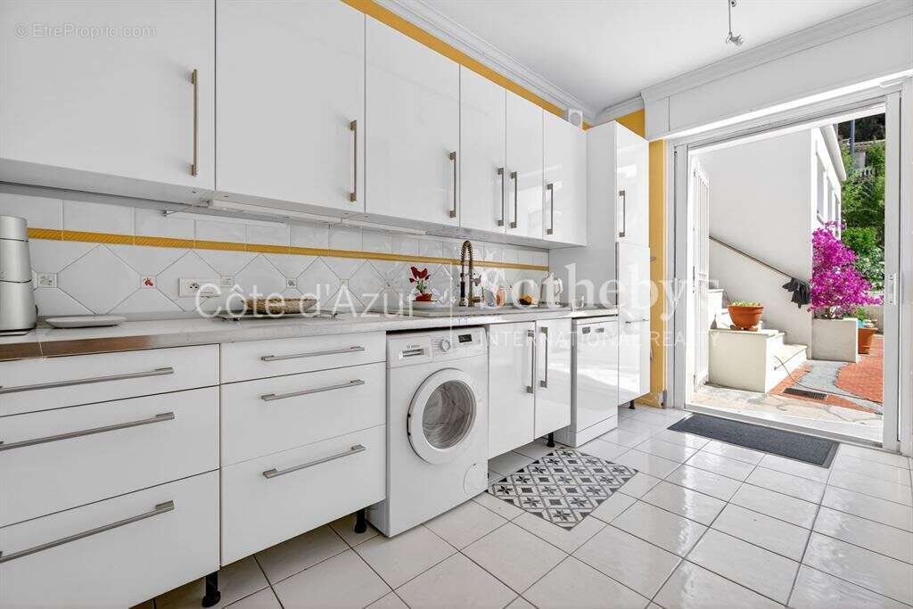 Maison à VALLAURIS