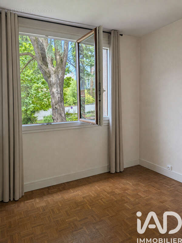 Photo 5 - Appartement à VERSAILLES