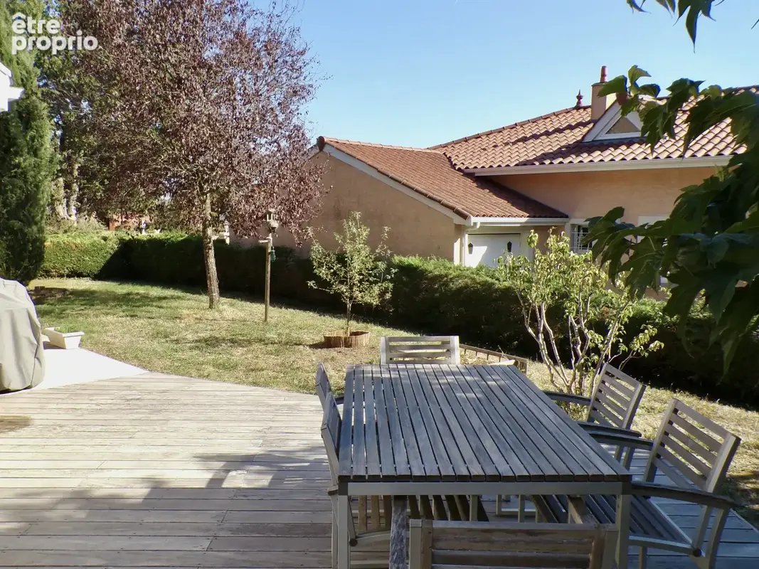 Belle maison récente sur terrain arboré de 1 018 m2   Calme et sans vis-à-vis - Proche A43 Lyon - Grenoble - C - photo 11