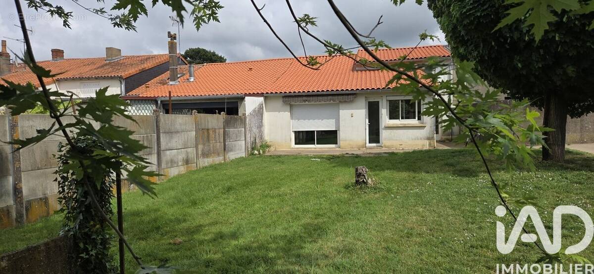Photo 1 - Maison à LE MAY-SUR-EVRE
