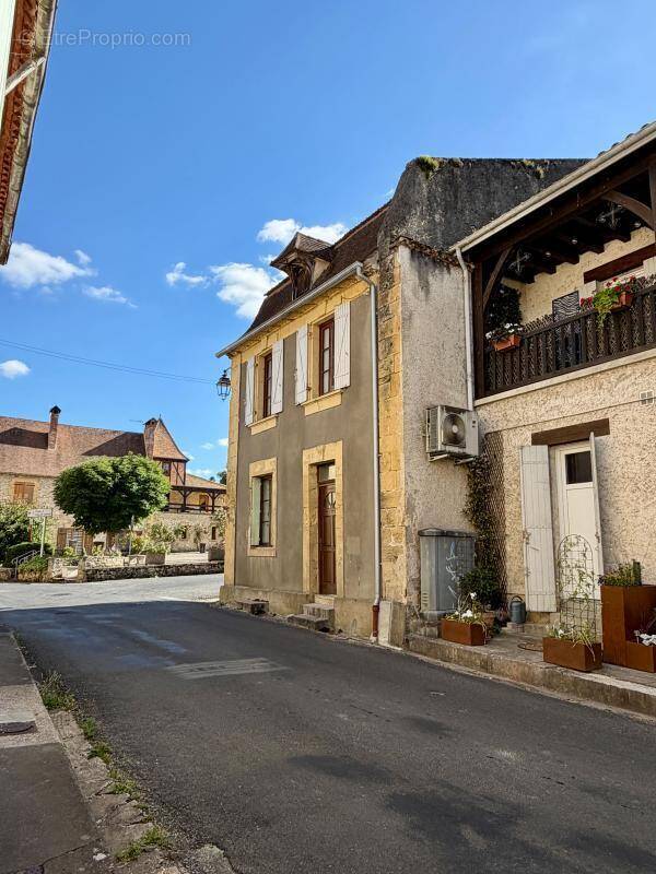 Maison à LANQUAIS