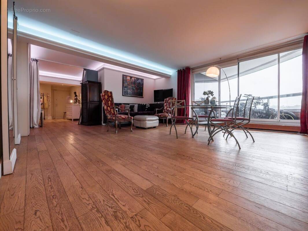 Appartement à PUTEAUX