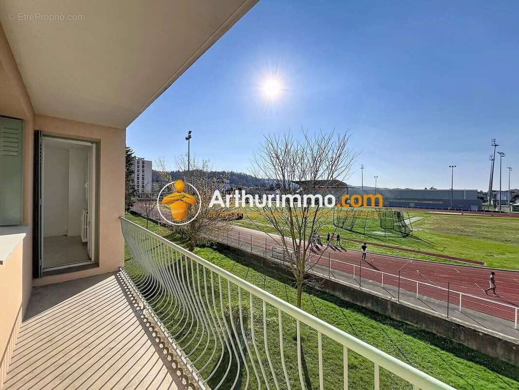 Appartement à BOURGOIN-JALLIEU