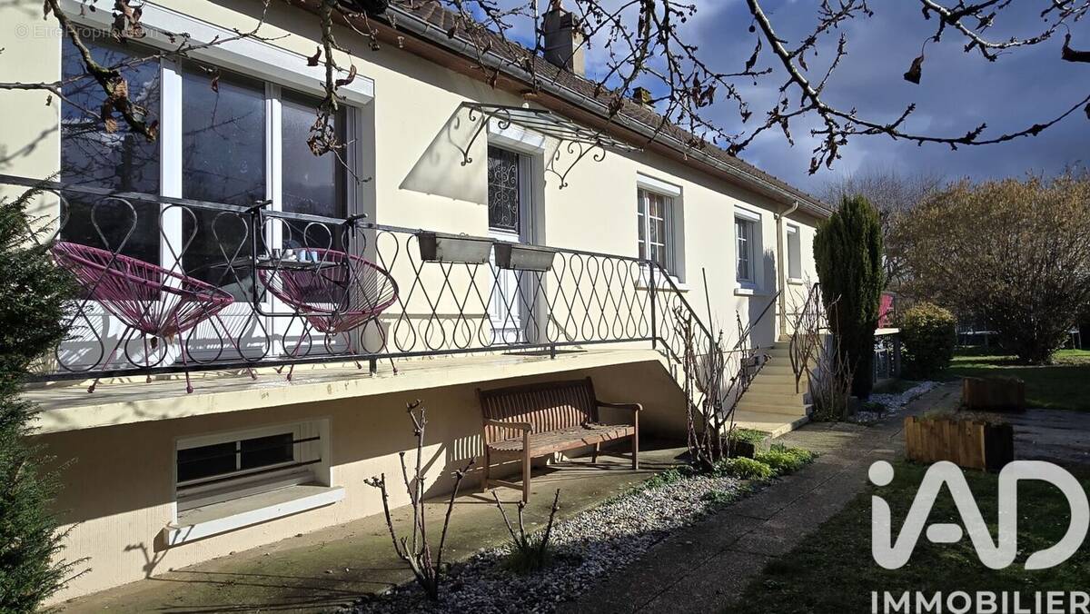 Photo 1 - Maison à SAINT-MARCEL