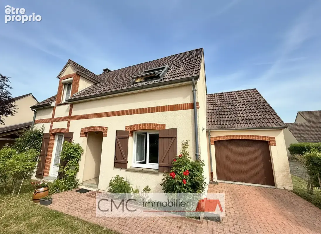 Photo Maison à Luisant au prix de 245 700€