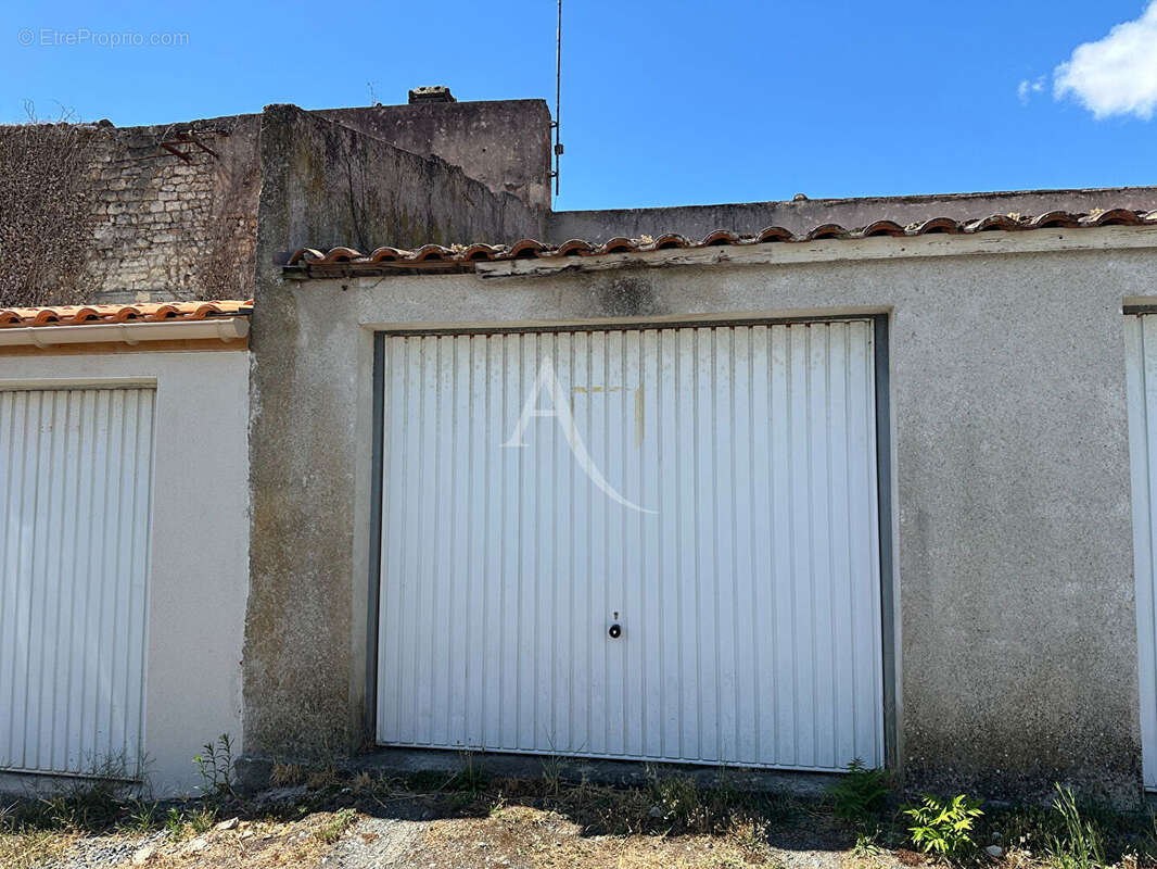 Vaste maison avec jardin, terrasse, garage et piscine - photo 17