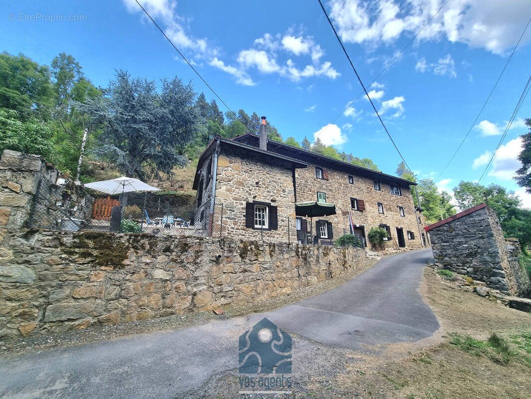 Maison à AMBERT