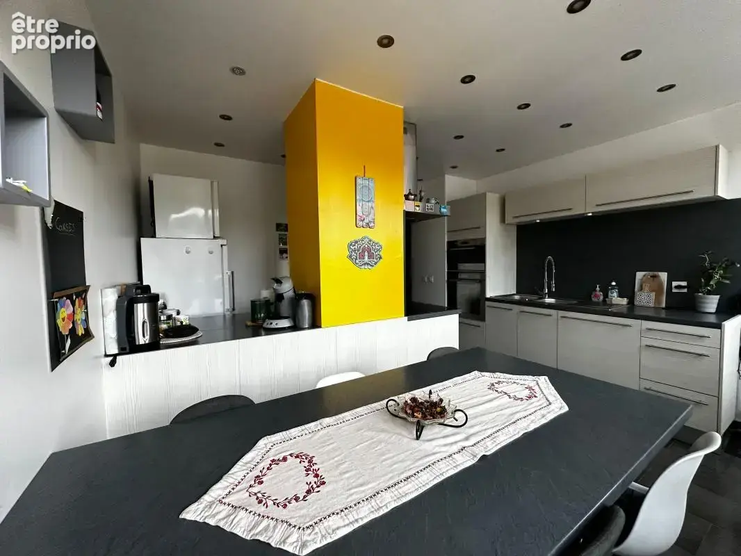 A vendre - rumilly – hyper centre  appartement 4 pièces - photo 6