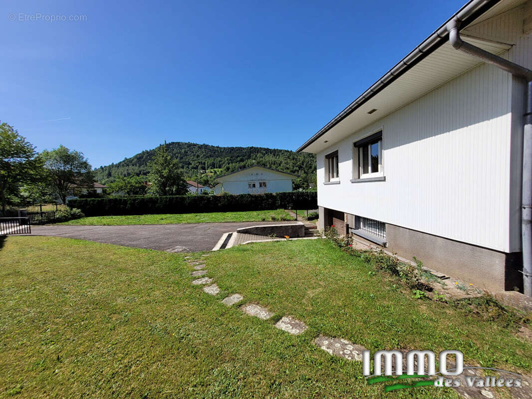 Maison individuelle - secteur calme - Terrain plat - photo 13