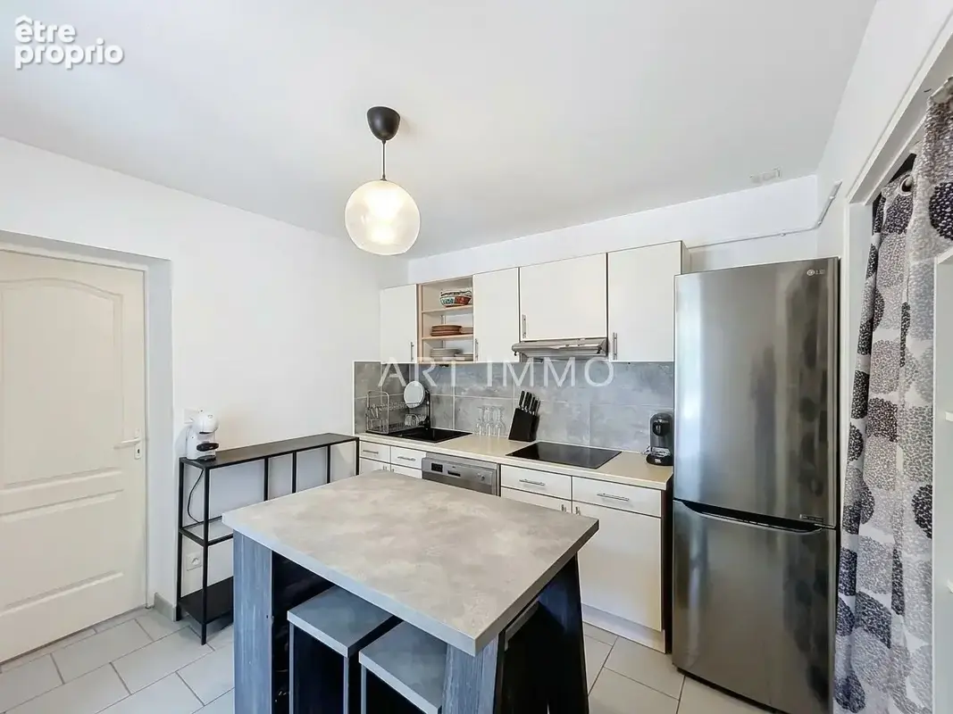 A vendre maison avec dependance au pied du luberon a vidauque - photo 10