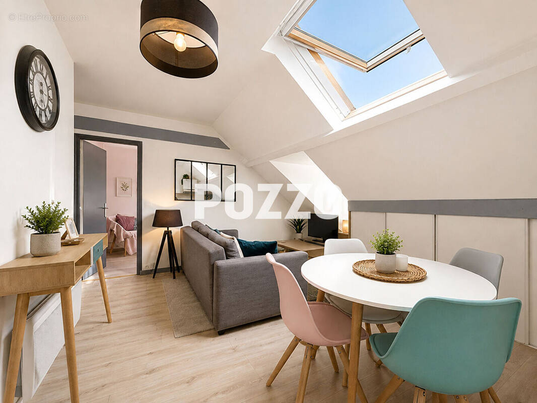 Appartement à DONVILLE-LES-BAINS