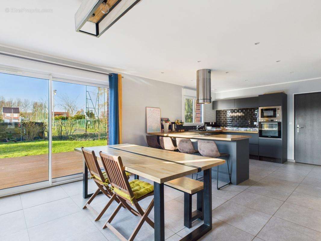 Maison à MILLONFOSSE