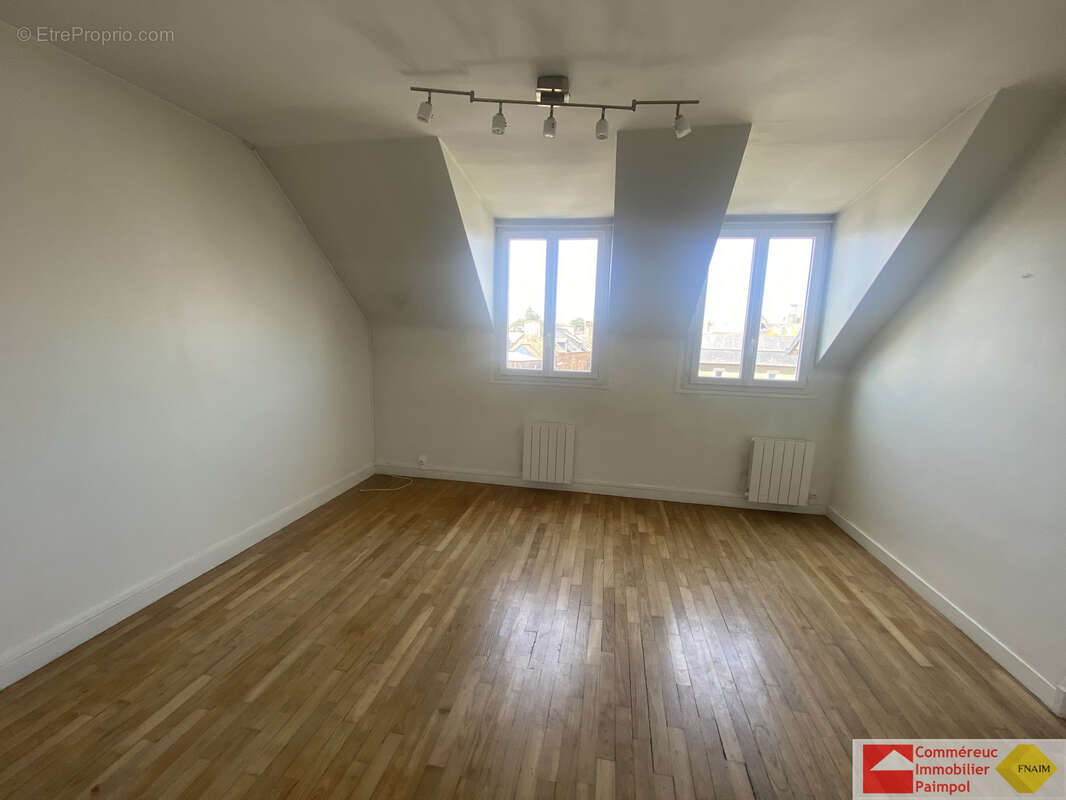 Appartement à PAIMPOL