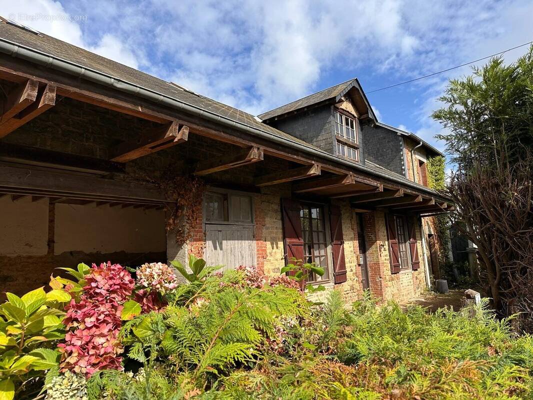 Maison à BEAUMESNIL