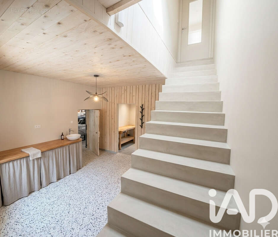 Photo 5 - Maison à LUSSAN