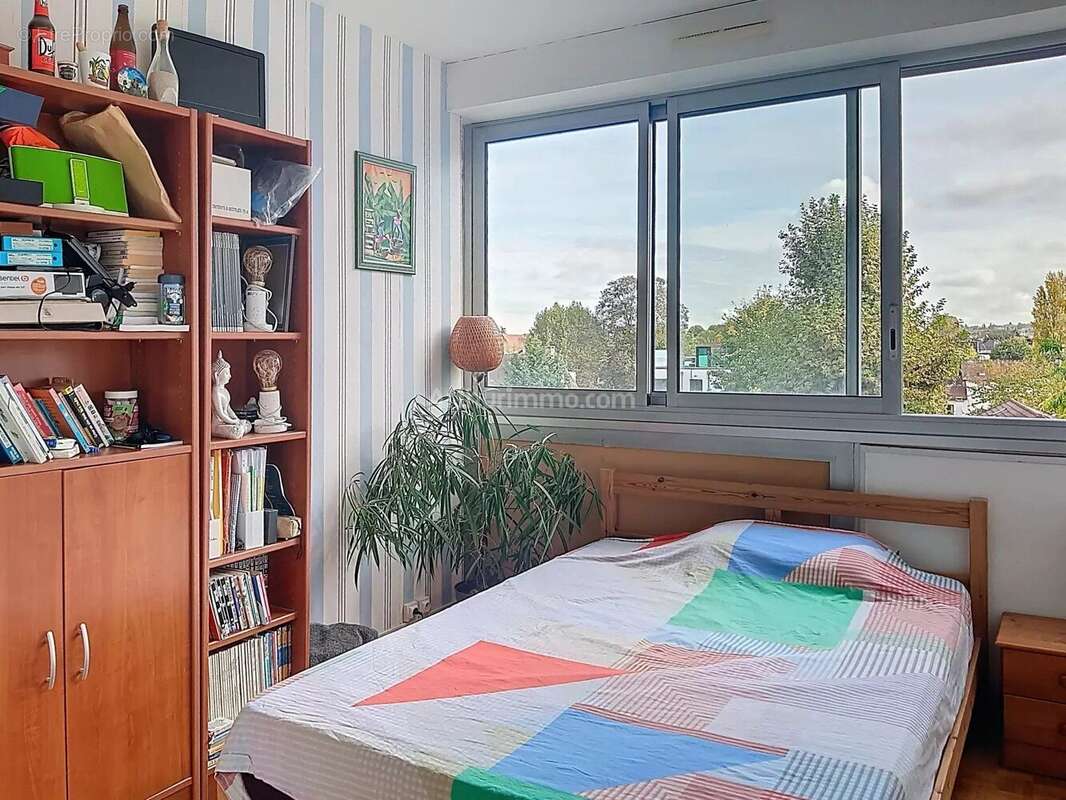 Appartement à LE PERREUX-SUR-MARNE
