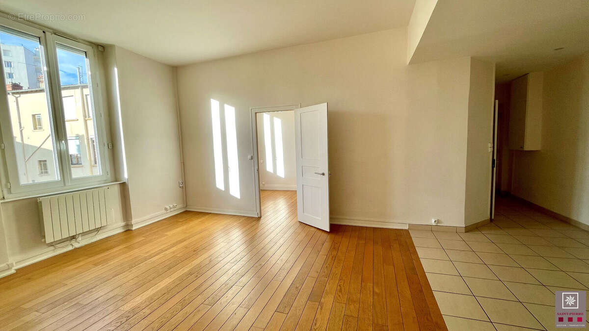 Appartement à LYON-4E