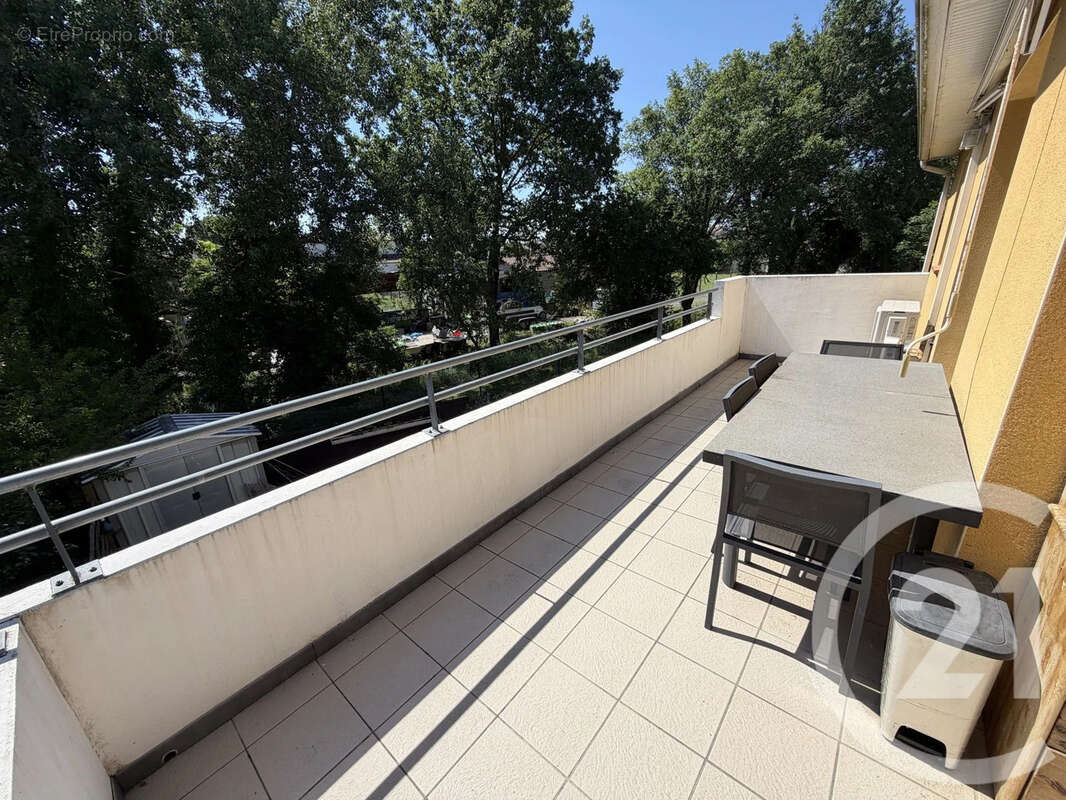 Appartement à PINSAGUEL