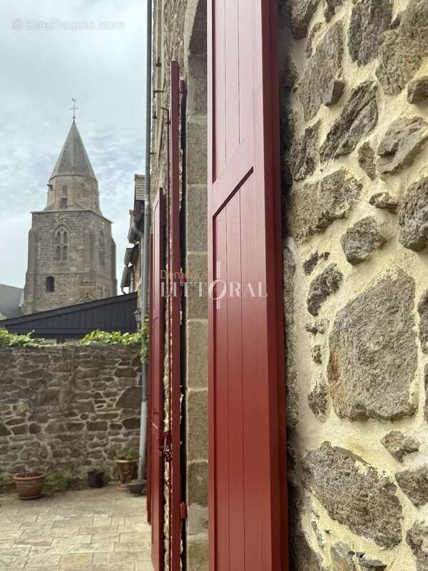 Maison à SAINT-SULIAC