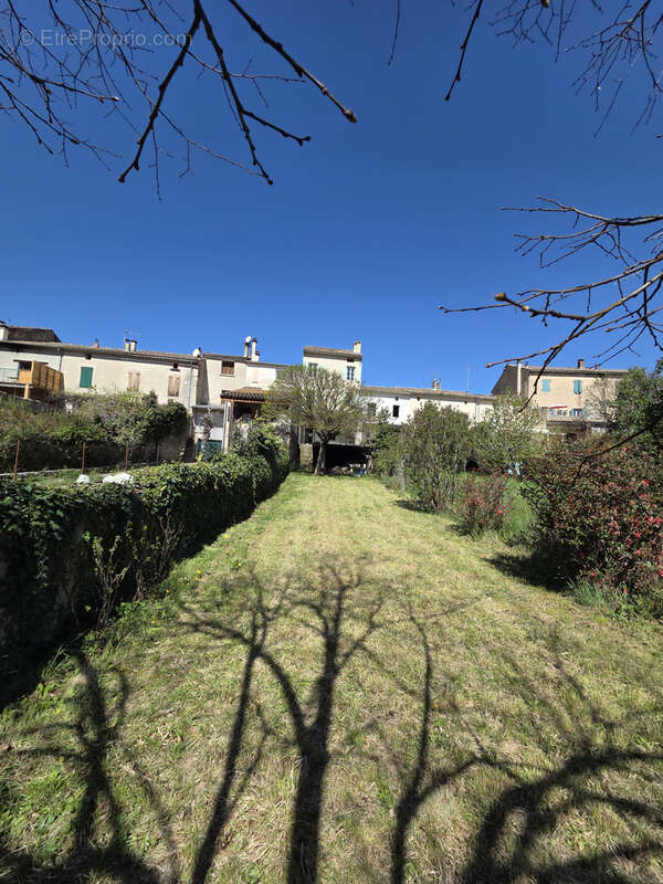 Maison à LA MOTTE-CHALANCON
