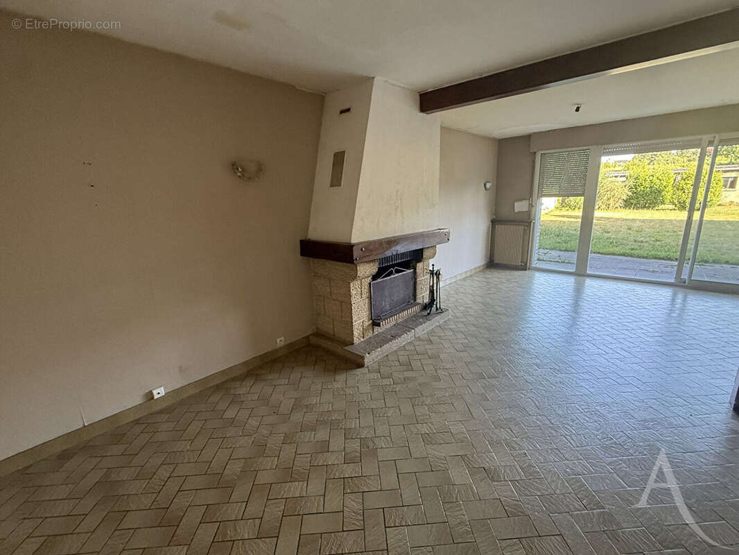 Maison - 5 chambres - 7 pièce(s) - Blendecques - 133m² - photo 8