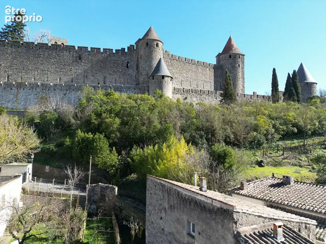 REF - NOBLESSE7 - CARCASSONNE - secteur CITE - Maison 110m² habitables - 3 niveaux - 4 chambres - photo 2
