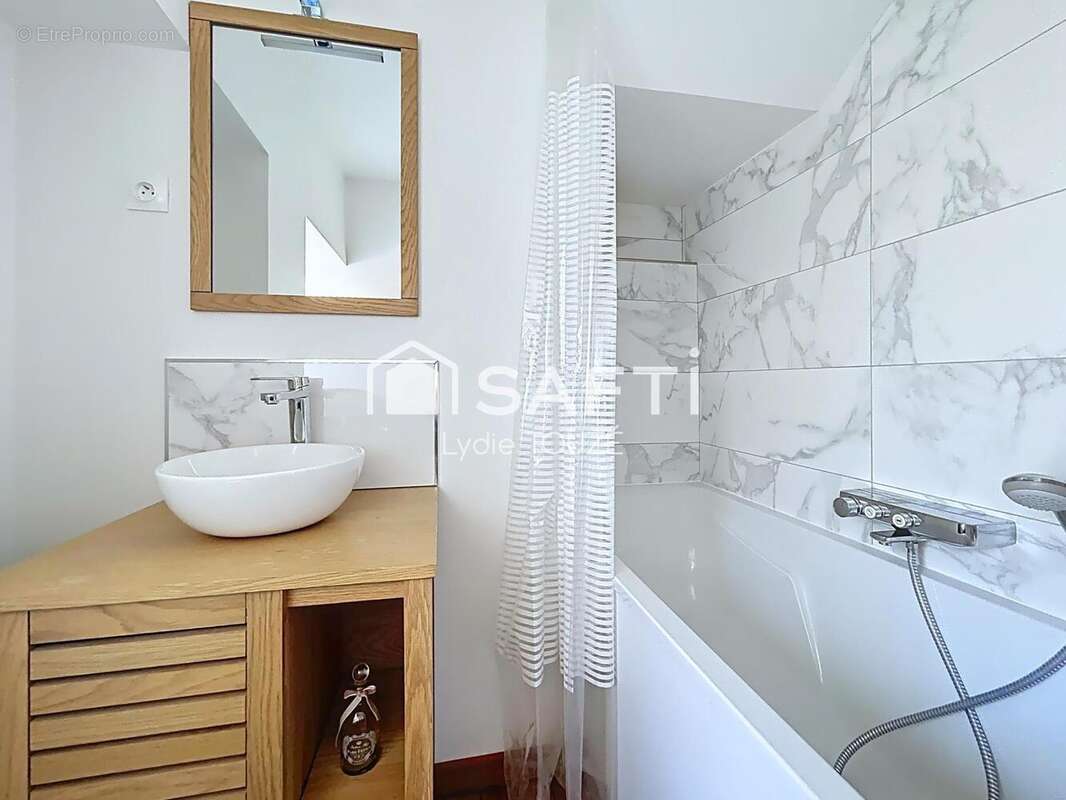 Photo 4 - Maison à EQUEURDREVILLE-HAINNEVILLE