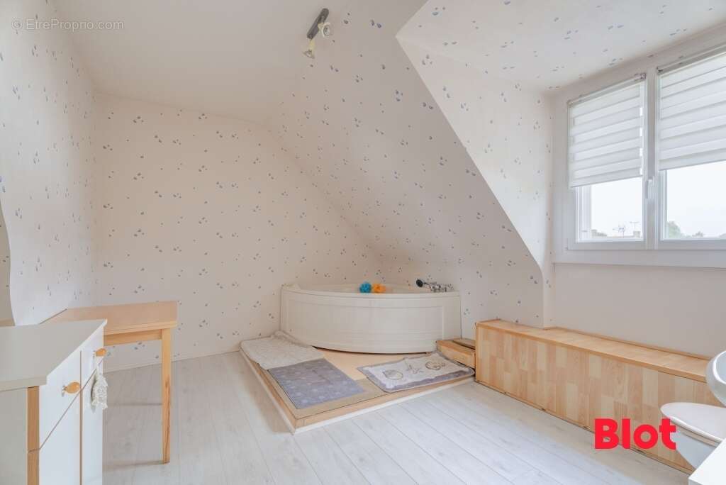 Maison à SAINT-BENOIT-DES-ONDES