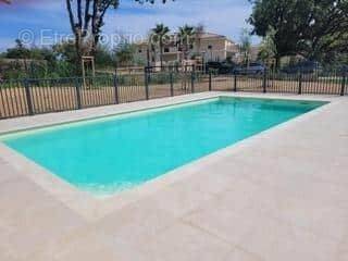 Appartement à BORMES-LES-MIMOSAS