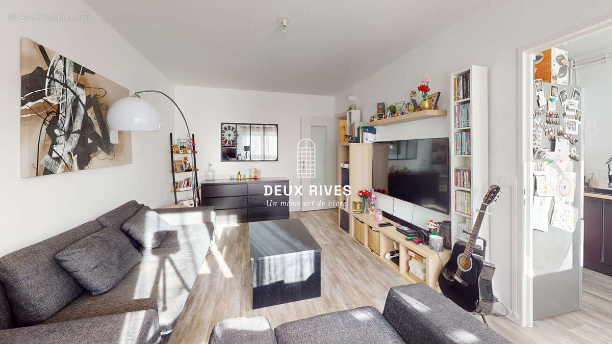 Salon - Appartement à NANTES