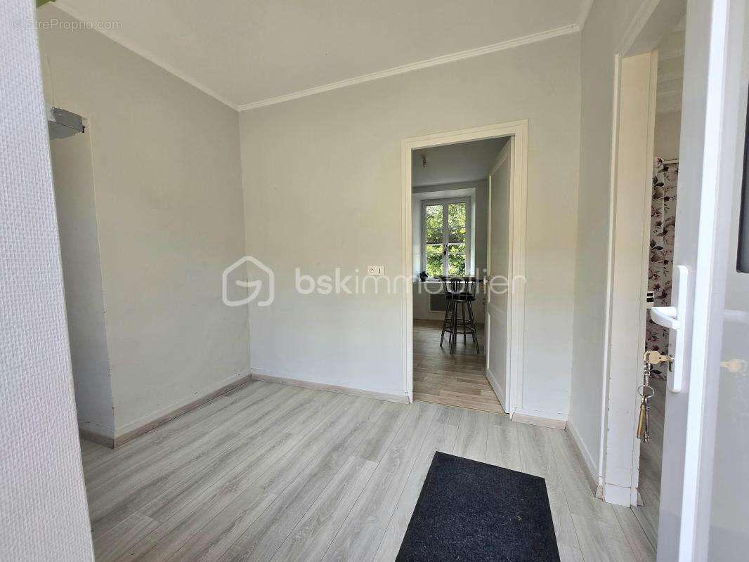 Maison à SAINT-SAUVEUR-LES-BRAY